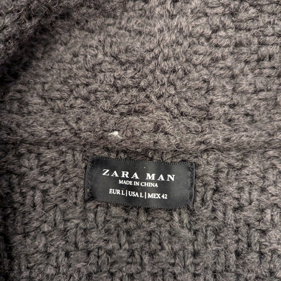 Zara Men's Shawl Cardigan - Picture 5 of 6